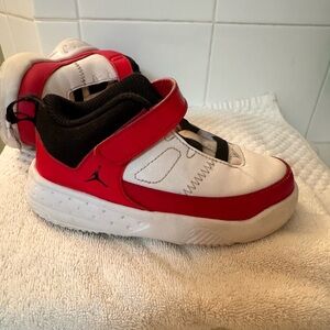 Kids Jordans 23Sneakers with box